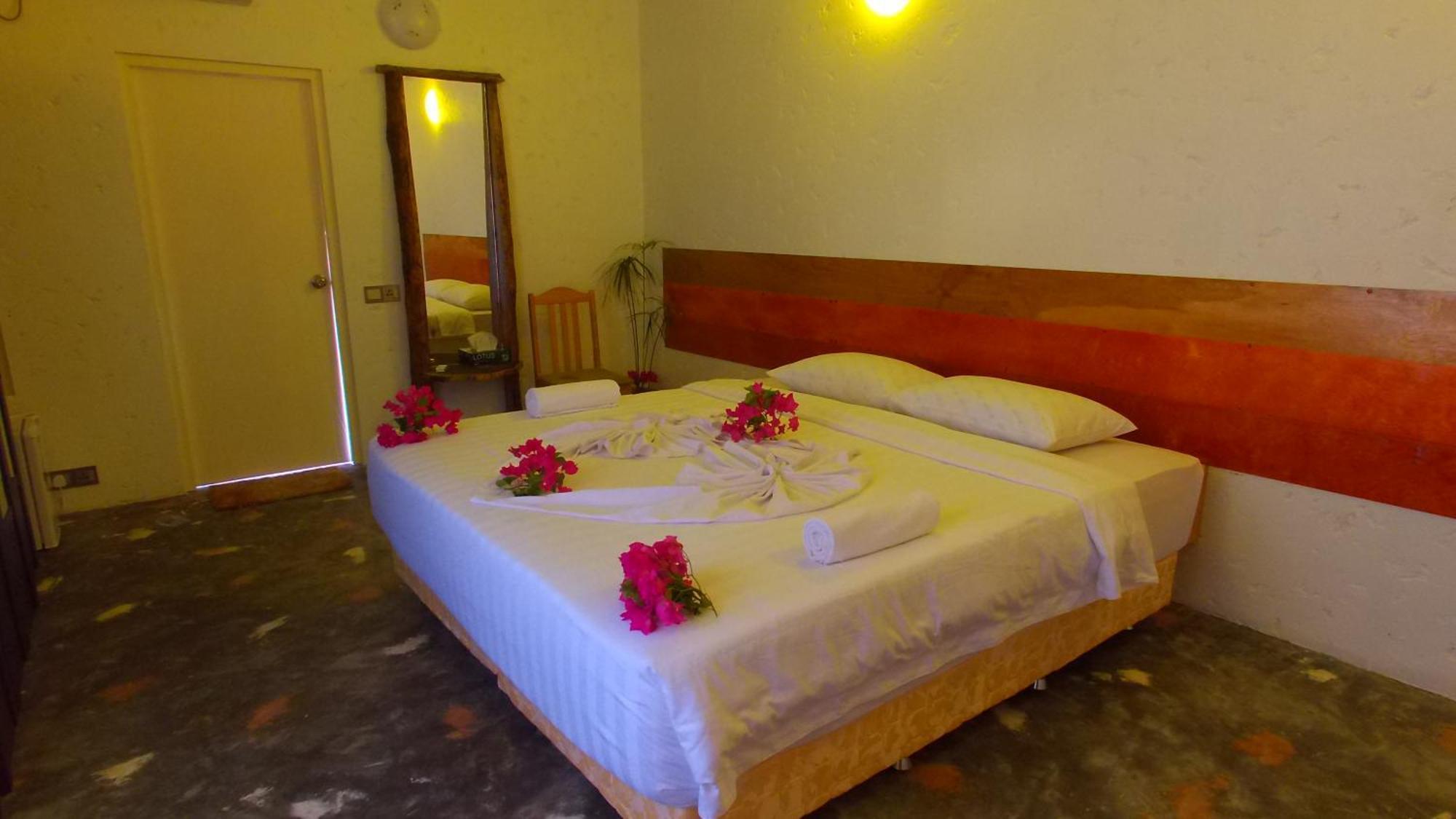 Rasdhoo Island Inn Beachfront المظهر الخارجي الصورة
